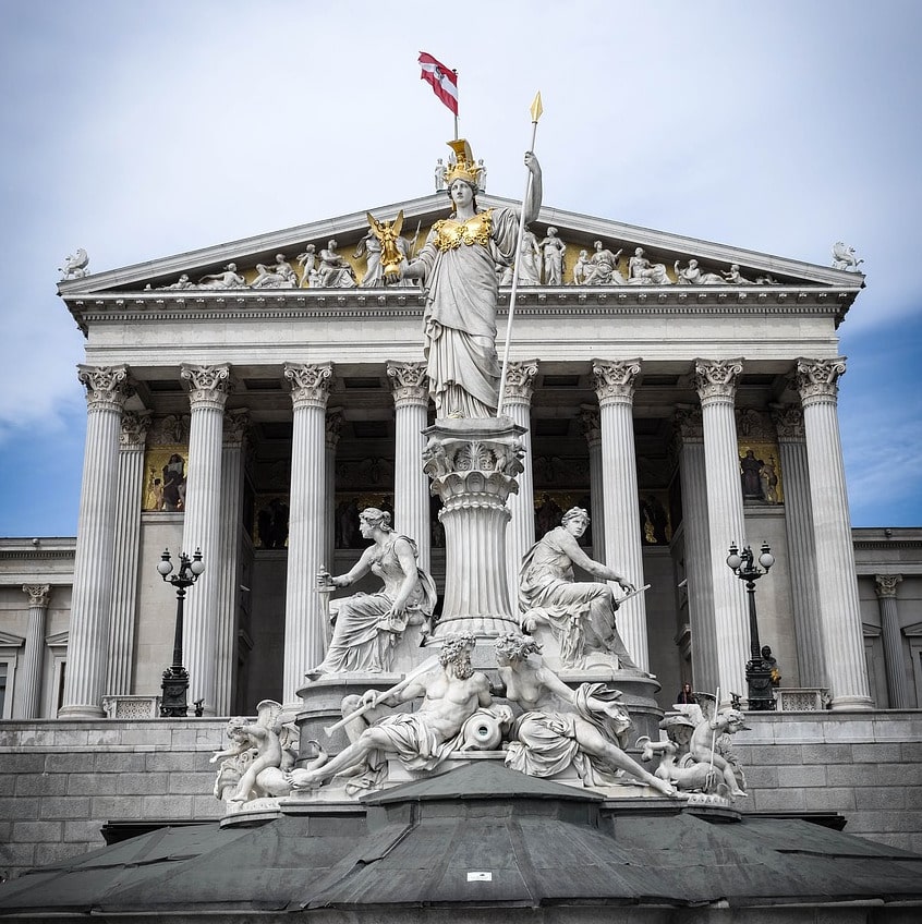 Digitalsteuer in Österreich: Die totale Überwachung im Internet per Gesetz und warum es dich auch als Nicht-Österreicher betrifft